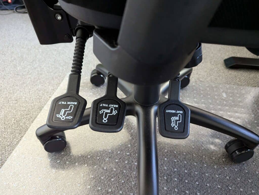 bdo monti chair levers 